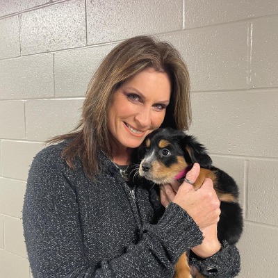 Terri Clark's Relationship Status: Married, Dating, or Single?